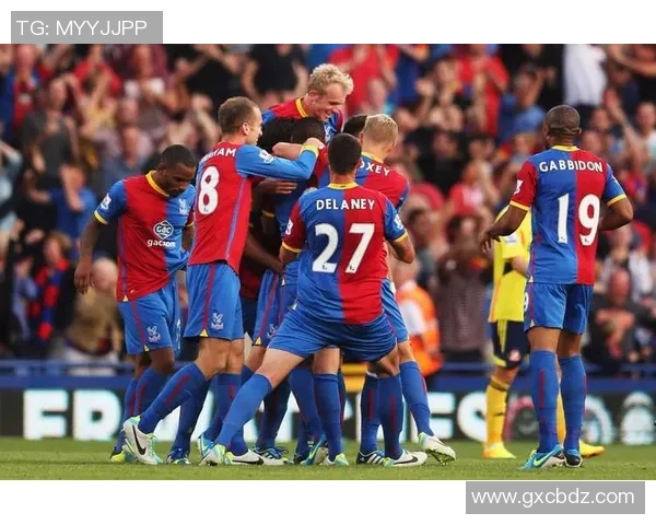 足总杯惊天冷门多特蒙德狂胜AC米兰五球大捷引发全场狂欢