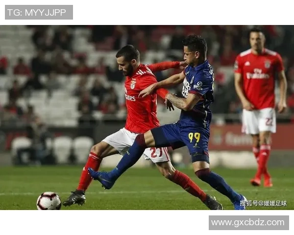 足总杯激战本菲卡与波尔图零平逆转瞬间点燃全场激情