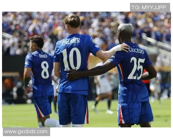 世界杯激战波尔图小胜曼城红牌事件引发全场热议 世界杯激战波尔图小胜曼城红牌事件引发全场热议