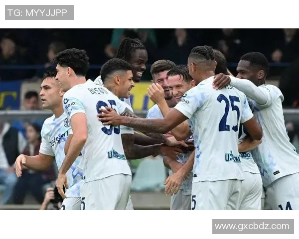 意甲激战:里昂与多特蒙德互交白卷乌龙球瞬间点燃全场气氛 意甲激战:里昂与多特蒙德互交白卷乌龙球瞬间点燃全场气氛