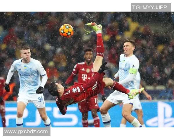 欧冠大战：拜仁狂胜切尔西四球神奇扑救点燃全场激情